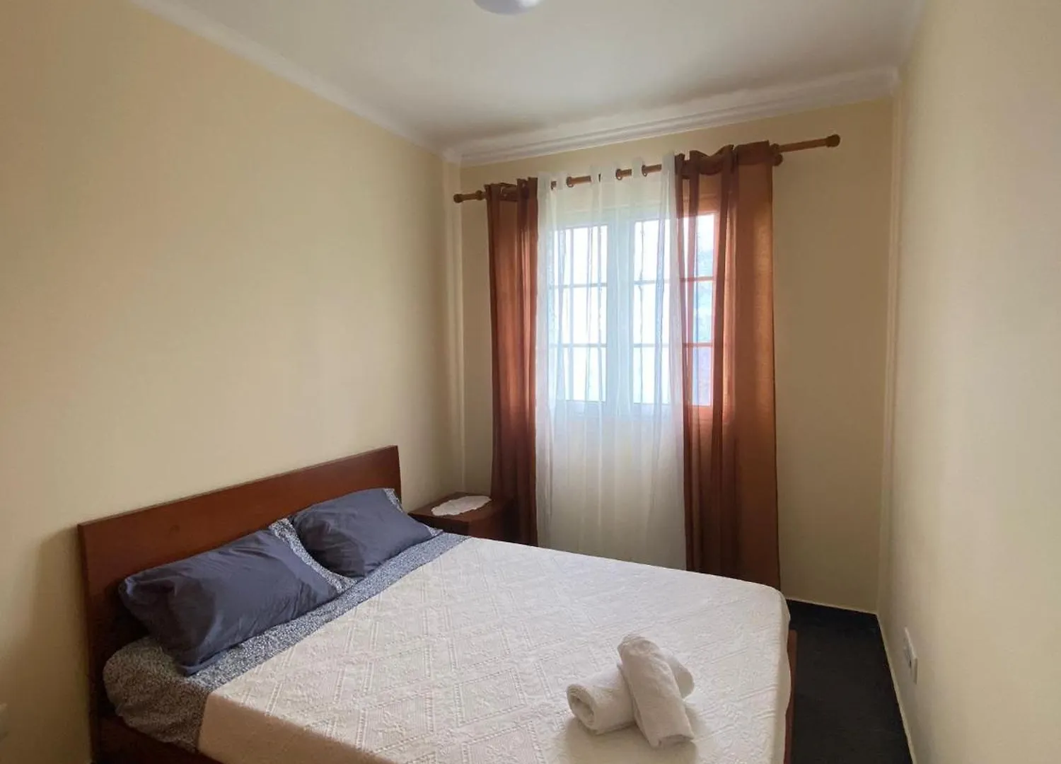 Ocean Guest House contacts